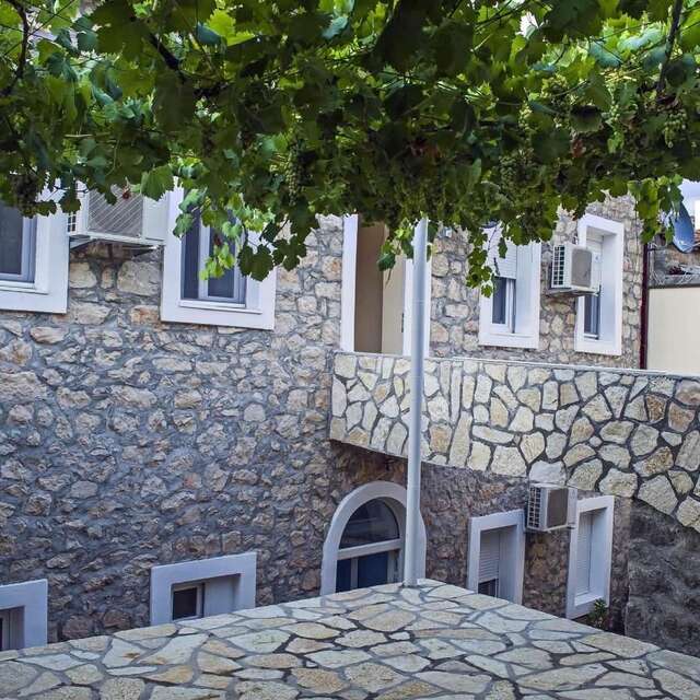 Отели типа «постель и завтрак» Vila Razic Даниловград-3